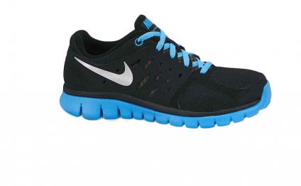 Nike boys shoes