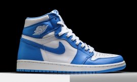 Air Jordan 1 Retro High OG UNC