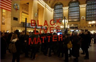 BlackLivesMatter-protest-in-Grand-Central-Terminal
