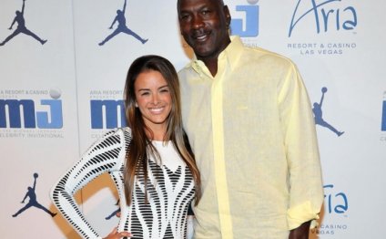 Who is Michael Jordan wife?