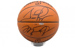 Basketball signed by Michael Jordan